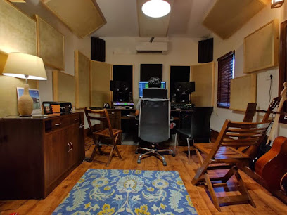 Kintsugi Studios business photograph