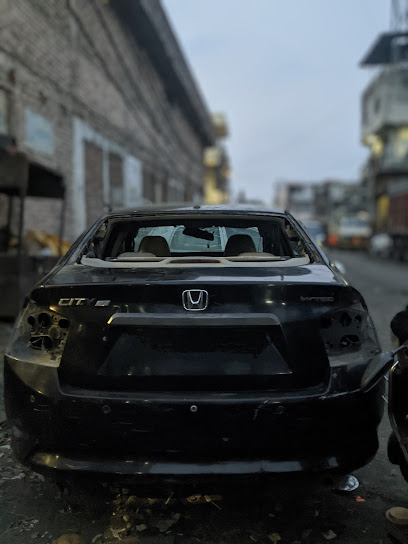 HSM Recycling Scrap Car Dealer business photograph