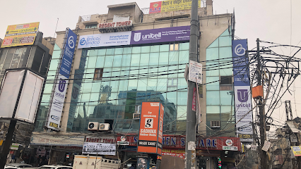 Britco and Bridco Delhi- first and best mobile repairing institute business photograph