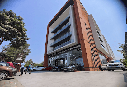 Trident Hyundai Car Service Centre | Yelahanka business photograph