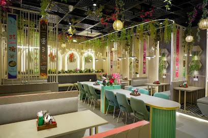 Mumbai restaurant(multi-cuisine) business photograph