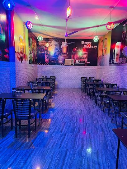 PHALWAN DESI DELIGHTS RESTAURANT business photograph