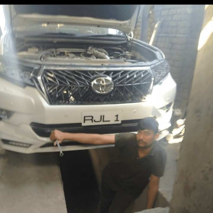 MD motors business photograph