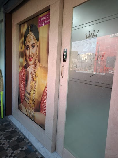 2K_BridalStudio – Bridal Makeup, Mehndi, Hair Stylist & Beauty Parlour Namakkal business photograph