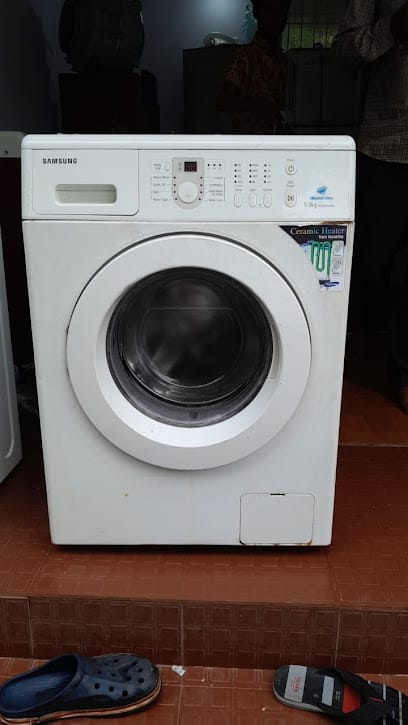 Mahalaxmi electronics business photograph