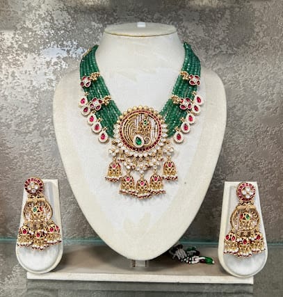 Tanisi Designer Jewellery business photograph