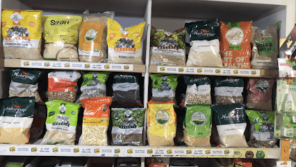 The organic shop (The Art Of Living Divine Shop) business photograph