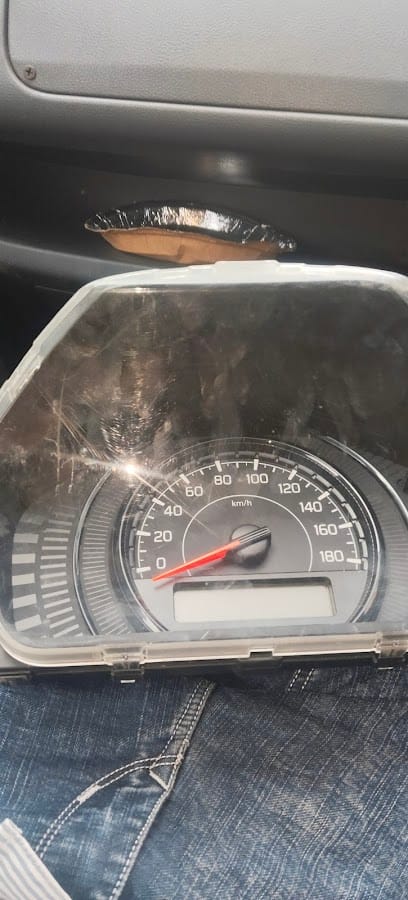 Mujjamil Car electrician Mechanical denting painting business photograph