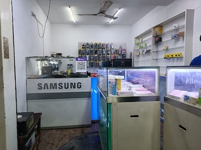 M H Mobile Service Center business photograph