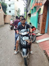 Bobby bike rent business photograph