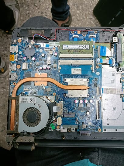 Laptop Repairing Solution business photograph