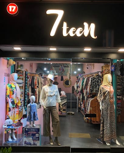 7teen business photograph