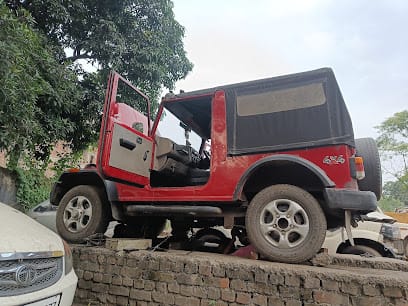 Car Care Four Wheeler Workshop business photograph