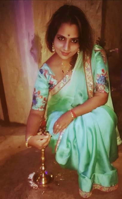 She's Boutique business photograph