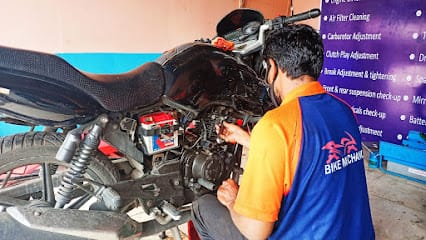 Bike Mechanic business photograph
