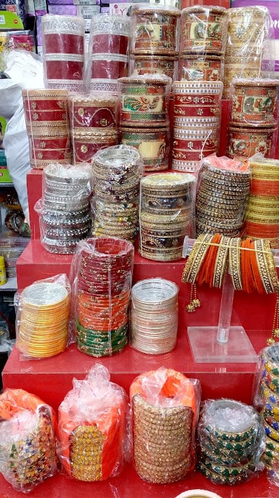 Kucki General Store business photograph