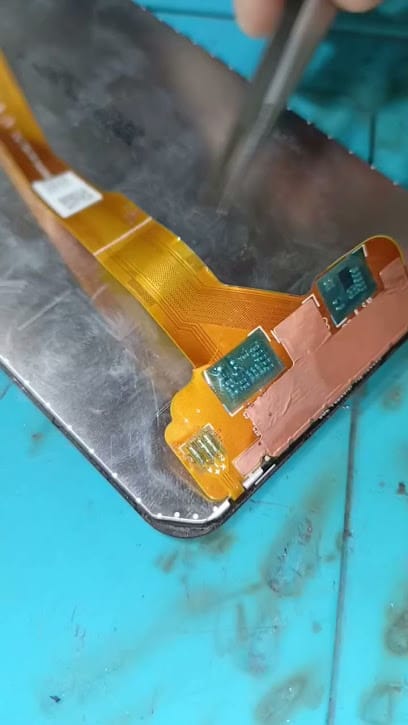 AADIRA MOBILES & LAPTOP SERVICE business photograph