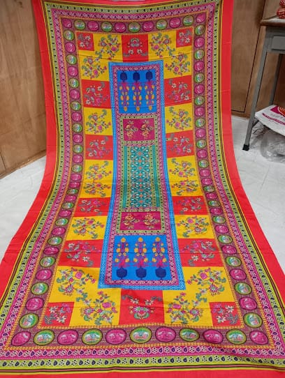 Ankaa Women's Clothing & Accessories business photograph