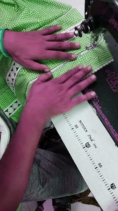 Gullu Ladie's Tailor business photograph