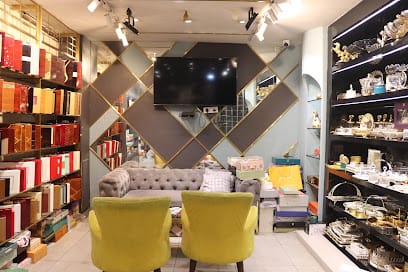 Weds & More business photograph