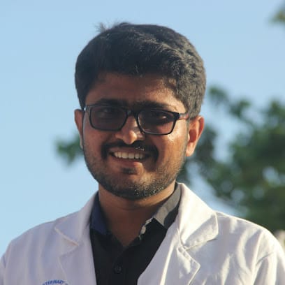 Dr Dhamodharachelvam business photograph