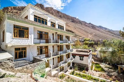 Travel Spiti business photograph