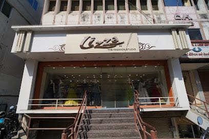 LIZZA - The Fashion Studio business photograph