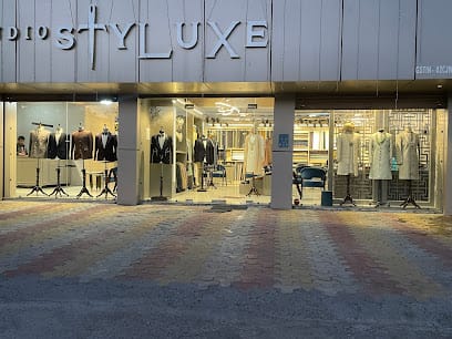 Studio Styluxe business photograph