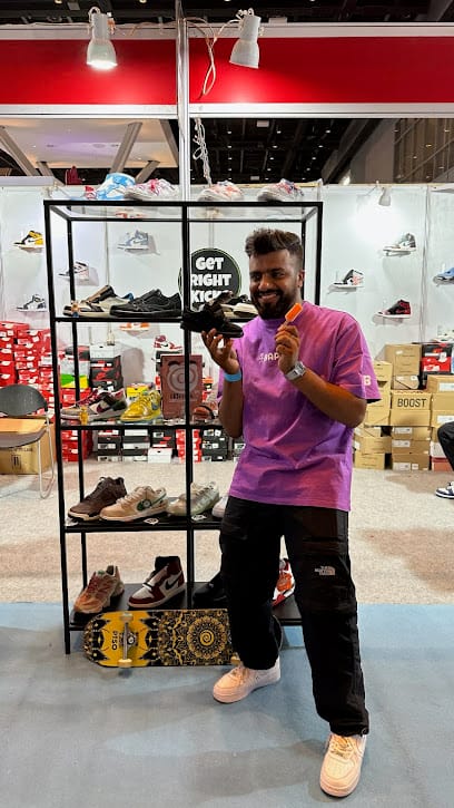 Getrightkicks business photograph