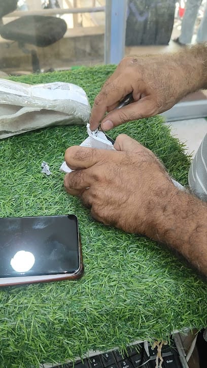 Mr.Mobile Repair & Care business photograph