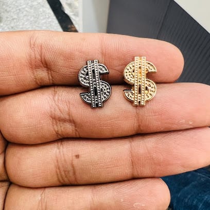 Top Accessories business photograph