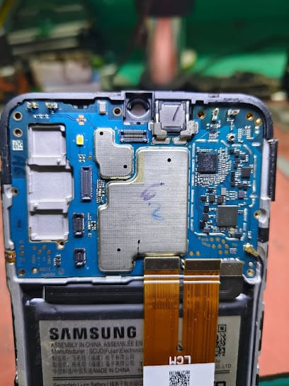 Redmi Mobile Repair Center Dombivli business photograph