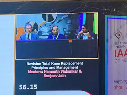 Dr Rajshekhar KT - Robotic (Knee, Hip, Joint Replacement) Doctor/Orthopaedic Surgeon/ Surgery business photograph