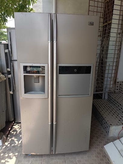 Ashrafi refrigeration business photograph