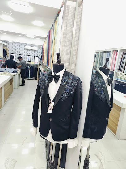 Mens martin hazratganj business photograph