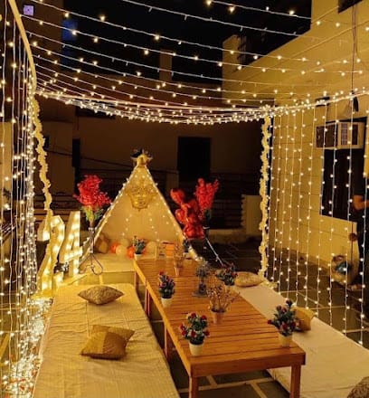 Boys & Girls First Birthday Party Organisers & Planner In Delhi, Balloon Decoration for Birthday, Anniversary, Surprise Room business photograph