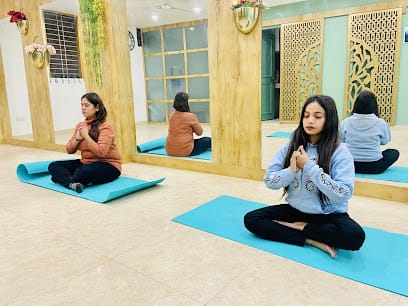 Sampoorna Wellness, Healing And Spiritual Centre In Dwarka | TarotCard | Numerology & Vedic Deit | Astro | By Dr. Anchal Rana business photograph