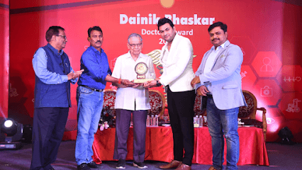 Medex orthocare - Orthopedic Doctor | Spine Slip disc Center | Ligament & Sports Injury | Back Pain Specialist in Bhopal business photograph