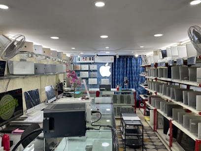 Genesis Board Fix - iPhone, Macbook, iPad, iWatch, iMac, Repair and Service business photograph