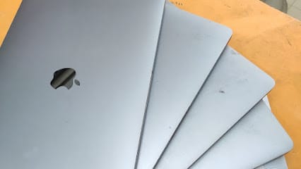 Fix My Laptop business photograph