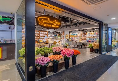 Signature Home Decor Studio business photograph