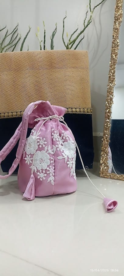 Hastkala Designer Boutique business photograph