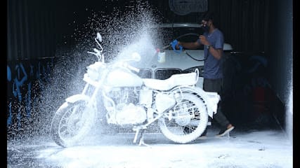 Ruvi's Top Gear Car Wash & Spa business photograph