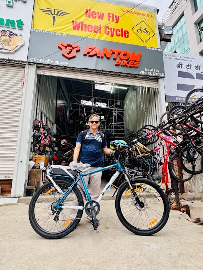 New Fly Wheel Cycle | EMotorad E-Bike, E-Cycle and Electric Cycle Store in Viman nagar Pune | Multibrand showroom business photograph