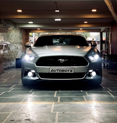 AutoBots Automotive Customization business photograph