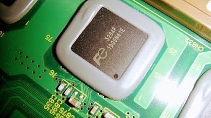 FIX 4 LESS ELECTRONIC SERVICE business photograph