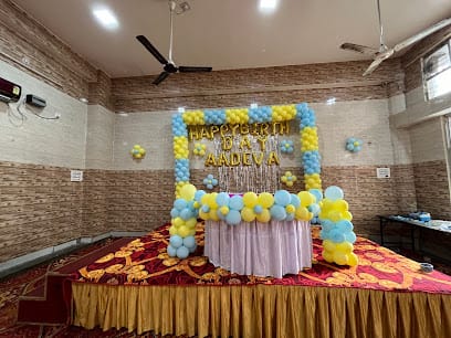 DJ / Balloon Decoration business photograph