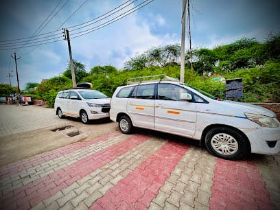 Gautam taxis & bus service Vrindavan business photograph