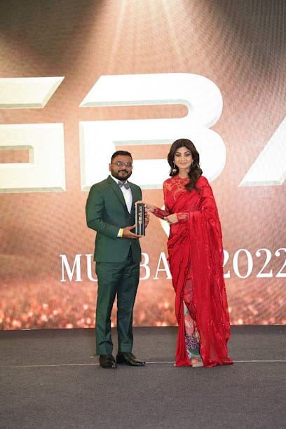 PVR Aesthetica business photograph