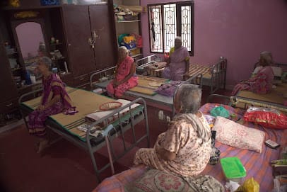 KAITHADI OLD AGE HOME l EEGA TRUST business photograph